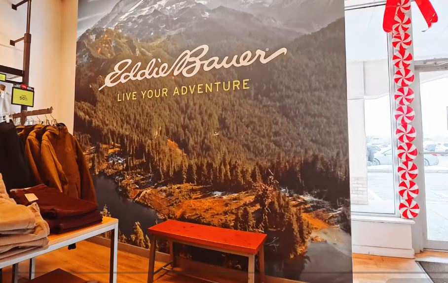 eddie bauer store closures