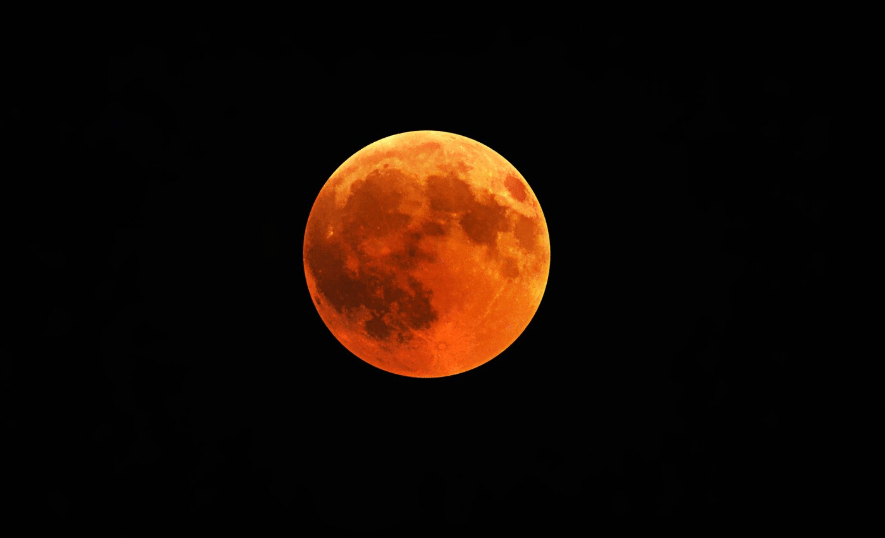 total lunar eclipse