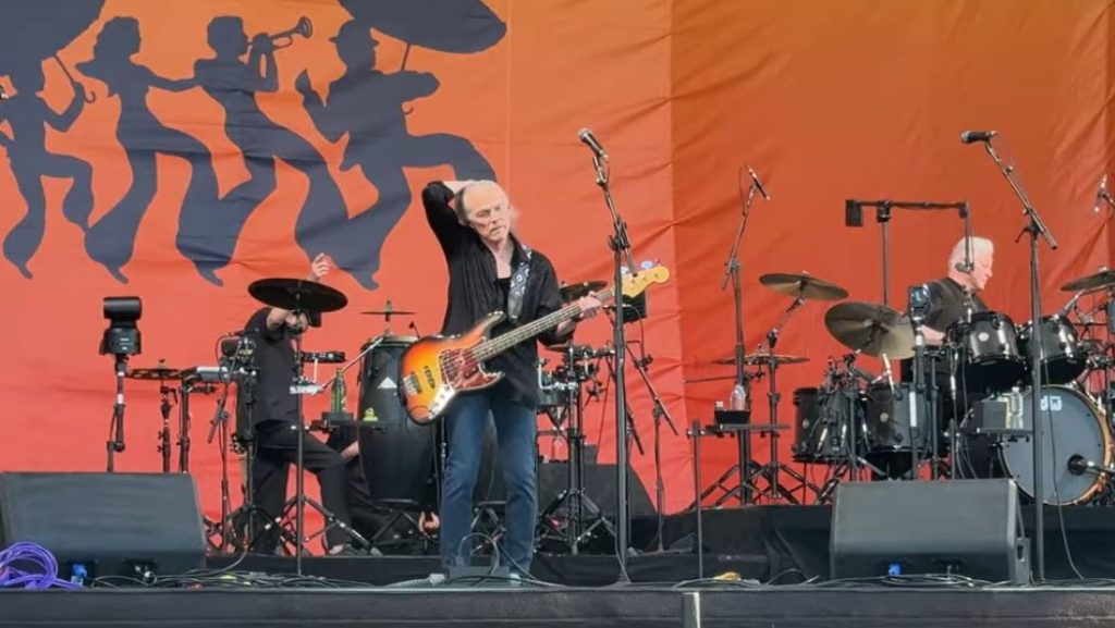 eagles abruptly ended a festival performance due to band illness