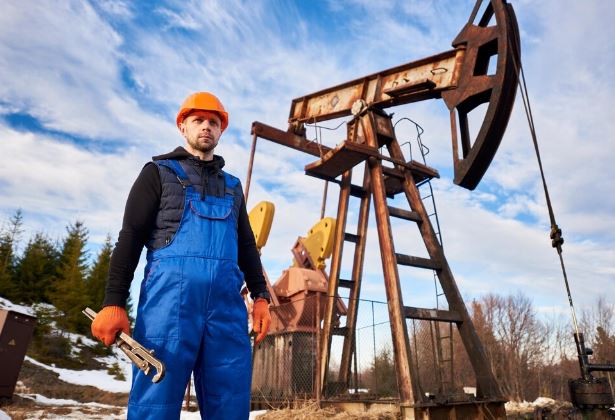 Russia's Oil Surge Is Feeding Economic Anxiety in the UK — Therapy Can Help You Cope