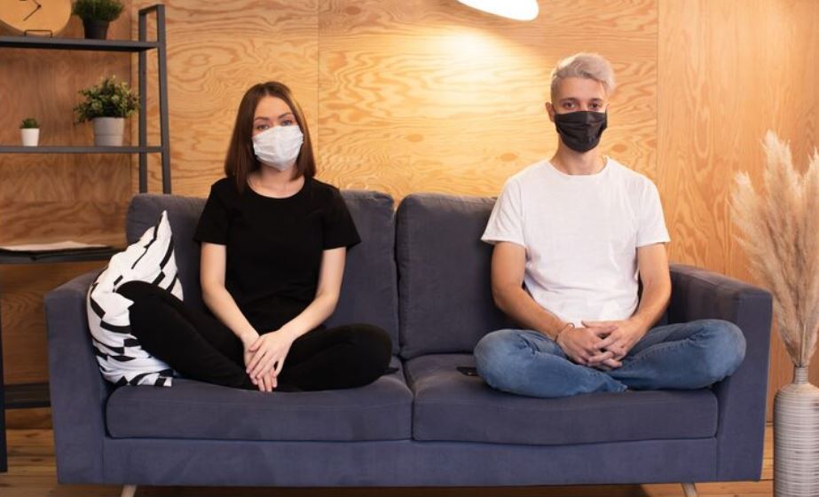 The Midlife Mask: How High-Functioning Adults Hid Their Mental Illness for 15 Years